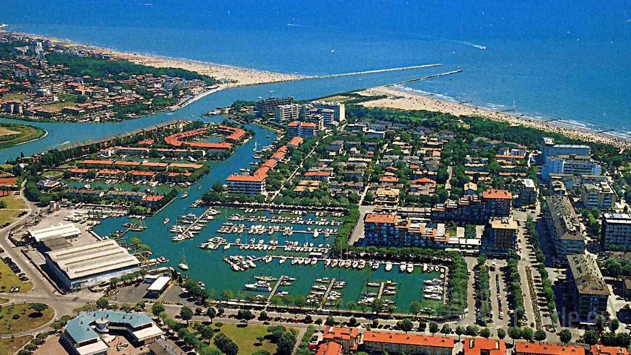 Lovely Seaview Flat For 5 Guests-Beahost Rentals Porto Santa Margherita di Caorle